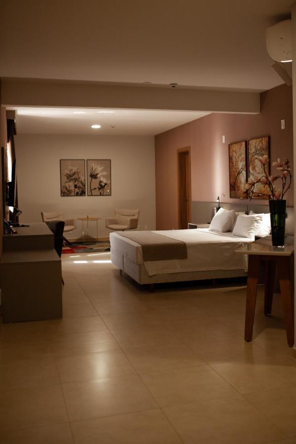 Hotel Bristol Infinity Rio Claro Esterno foto